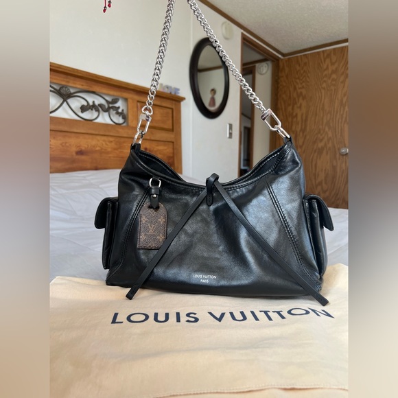 Louis Vuitton CarryAll Cargo Vibe PM - Picture 3 of 17